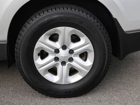 Used 2016 Chevrolet Traverse LS FWD image 29