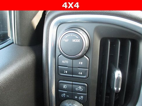 Used 2020 Chevrolet Silverado 1500 LT Trail Boss image 28