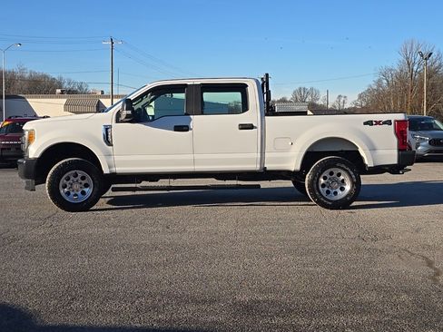 Used 2017 Ford F350 XL image 4