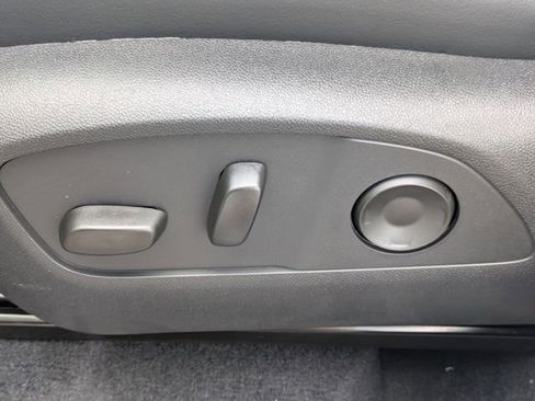 New 2026 Buick Enclave Sport Touring w/ Power Package FWD image 23