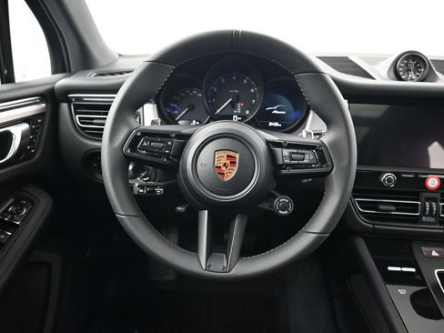 New 2026 Porsche Macan image 13