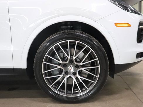 Used 2019 Porsche Cayenne S AWD/4WD image 37