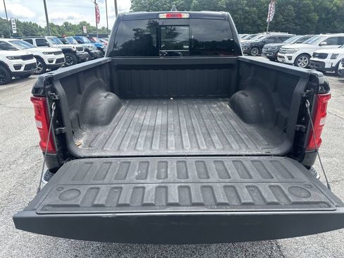 Used 2025 RAM 1500 Laramie AWD/4WD image 19