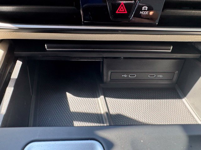 Used 2024 Volkswagen Atlas SE FWD image 23