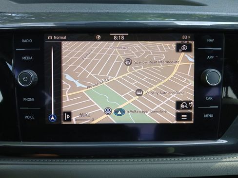 Used 2022 Volkswagen Taos SEL w/ Panoramic Sunroof Package AWD/4WD image 21