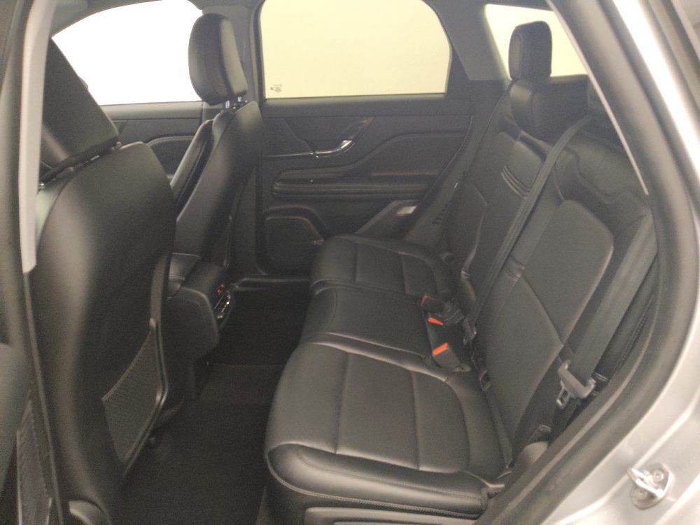 Used 2022 Lincoln Corsair Reserve w/ Equipment Group 201A FWD image 18