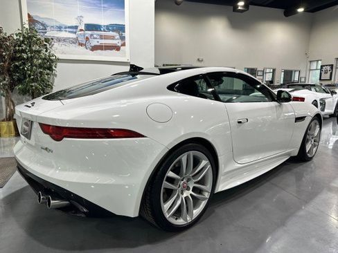 Used 2016 Jaguar F-TYPE R AWD/4WD image 28