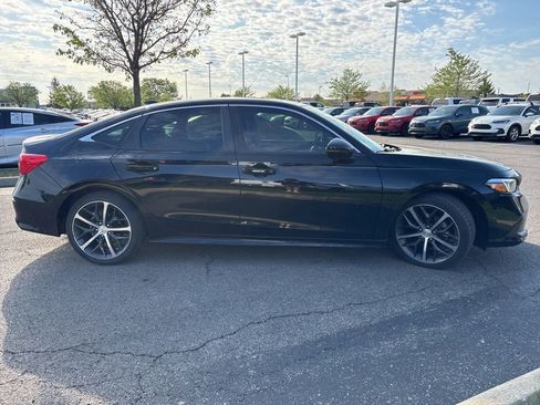 Used 2022 Honda Civic Touring image 13