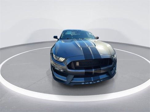 Used 2017 Ford Mustang Shelby GT350 image 3