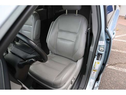 Used 2015 Toyota Sienna image 14