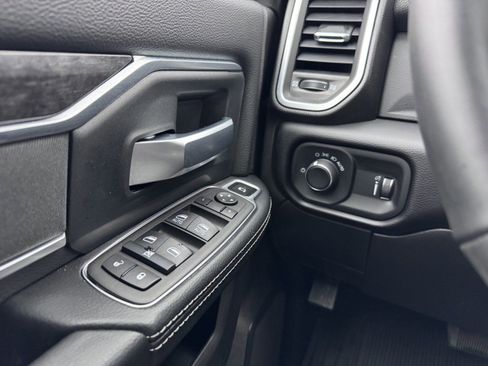 New 2024 RAM 4500 SLT w/ Quick Order Package 2YG SLT image 11