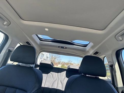Used 2020 BMW X7 xDrive40i w/ Executive Package image 25