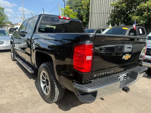 Used 2017 Chevrolet Silverado 1500 LT w/ Texas Edition RWD image 5