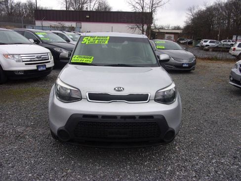 Used 2015 Kia Soul Base 4dr Crossover 6M image 3