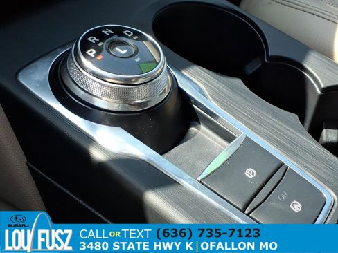 Used 2020 Ford Escape SEL AWD/4WD image 14