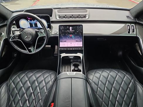 Used 2022 Mercedes-Benz S 580 S 580 image 16