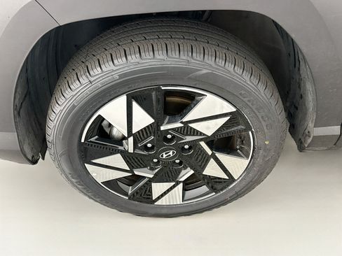 Used 2025 Hyundai Kona SEL AWD/4WD image 11