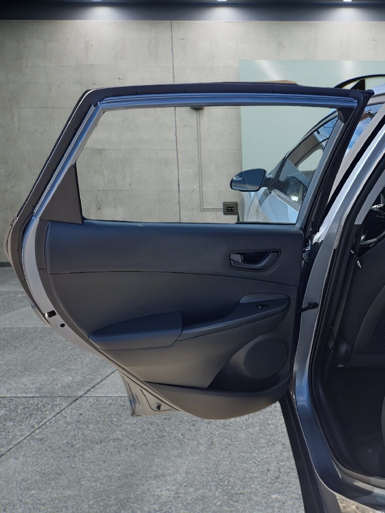Used 2019 Hyundai Kona SE FWD image 14