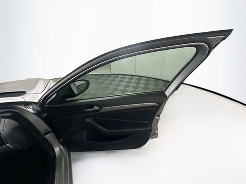 Used 2023 Volkswagen Jetta S image 30