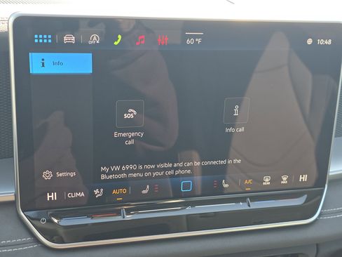 New 2026 Volkswagen Tiguan SE image 12