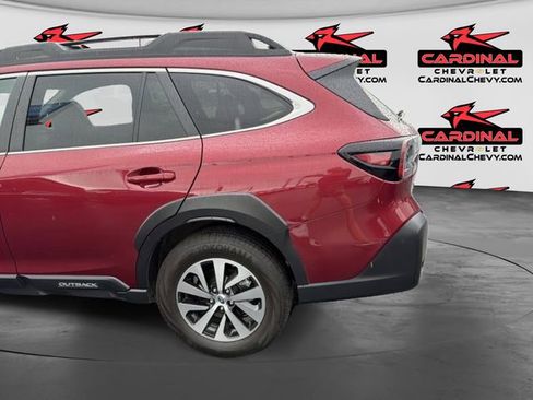 Used 2025 Subaru Outback Premium w/ Popular Package #1A AWD/4WD image 7