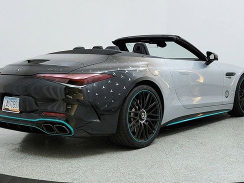 Used 2024 Mercedes-Benz SL 63 AMG 4MATIC image 5