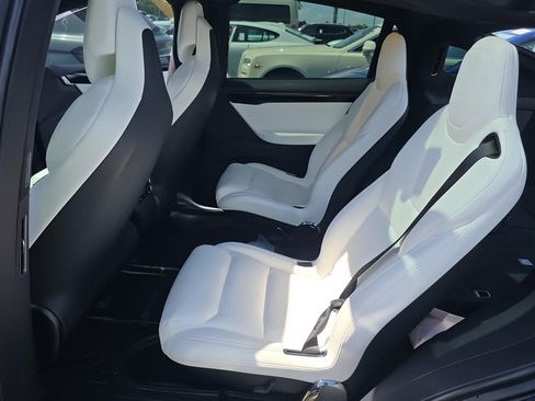 Used 2019 Tesla Model X Performance AWD/4WD image 8