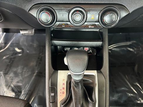 Used 2024 Kia Forte LXS image 19