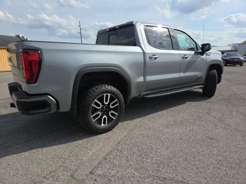 Used 2023 GMC Sierra 1500 AT4 w/ AT4 Premium Package image 4