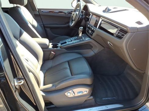 Used 2021 Porsche Macan S AWD/4WD image 21
