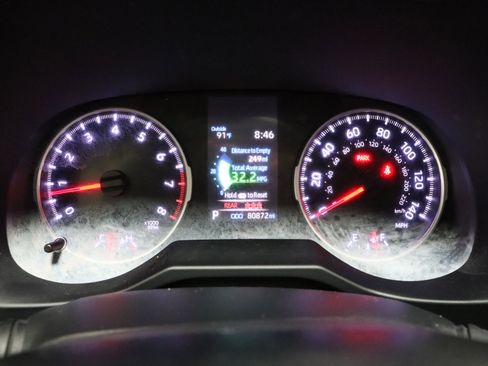 Used 2021 Toyota RAV4 LE AWD/4WD image 34