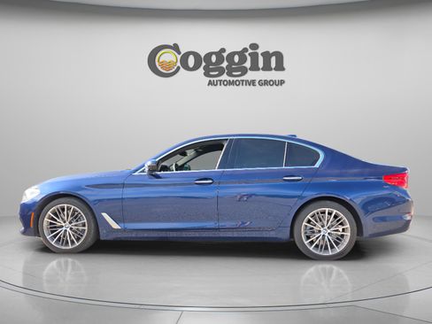 Used 2018 BMW 530i image 2