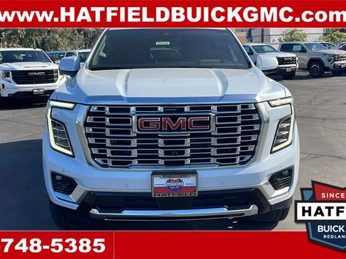 New 2026 GMC Yukon XL Denali w/ Denali Reserve Package image 8