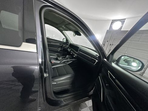 Used 2025 Kia Telluride S FWD image 34