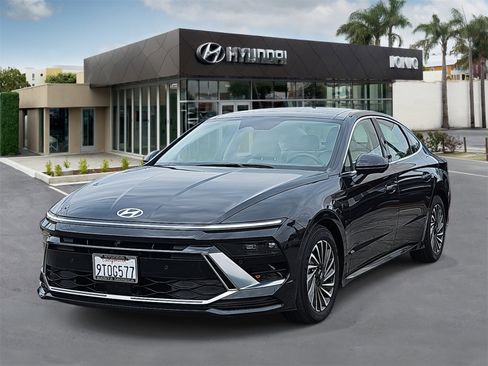 Certified 2025 Hyundai Sonata Limited image 7