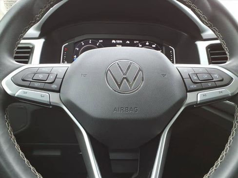 Used 2022 Volkswagen Atlas SE AWD/4WD image 23