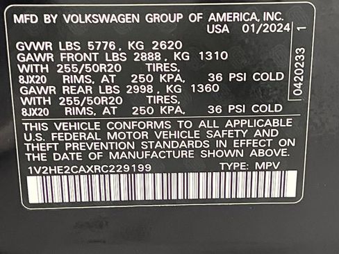 Used 2024 Volkswagen Atlas Cross Sport SE AWD/4WD image 76
