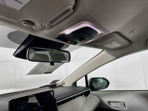 Certified 2025 Toyota Corolla LE FWD image 18