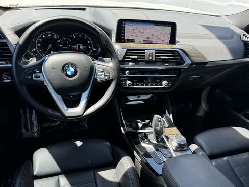 Used 2019 BMW X4 M40i w/ Premium Package image 12
