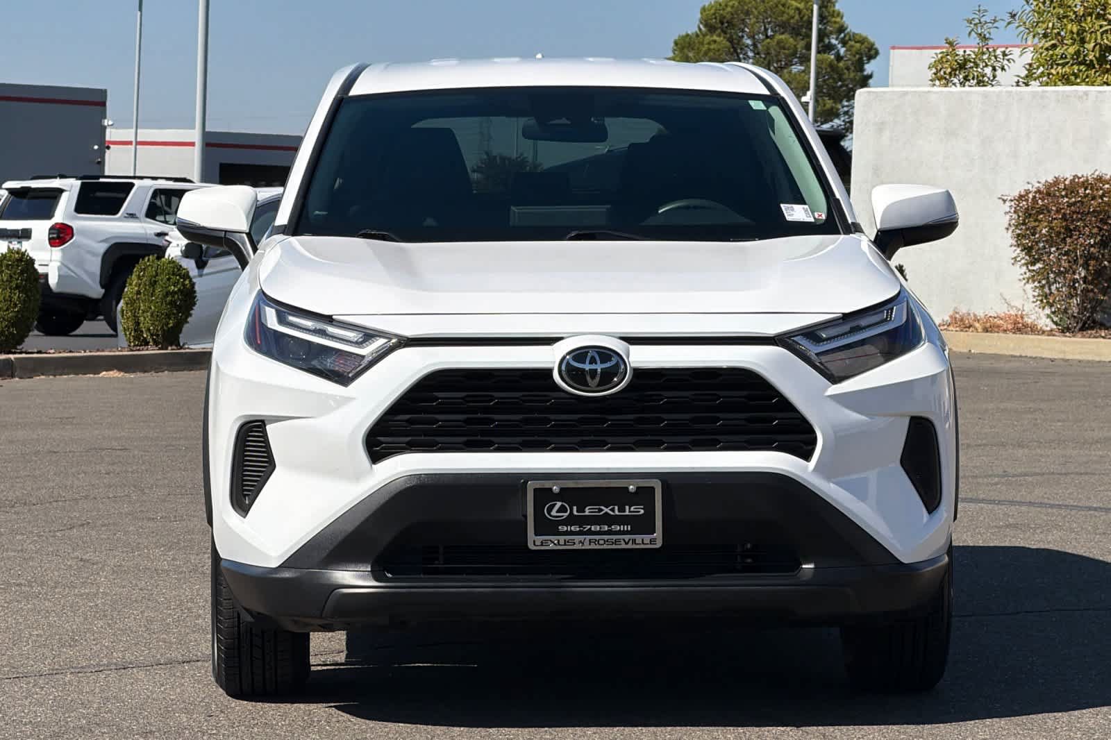 Used 2025 Toyota RAV4 LE AWD/4WD image 10