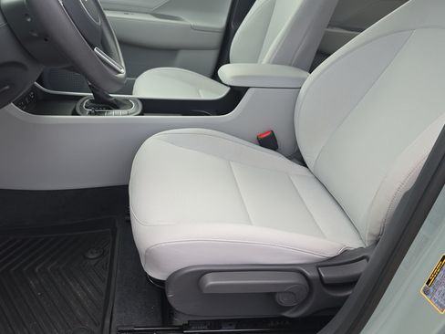 Certified 2026 Hyundai Kona SE FWD image 14