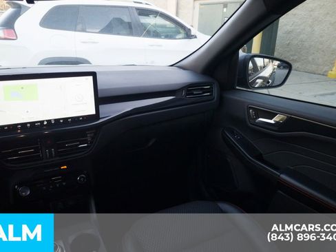 Used 2024 Ford Escape ST-Line w/ Tech Pack #1 image 21