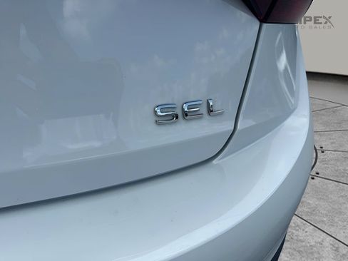 Used 2024 Volkswagen Jetta SEL FWD image 20