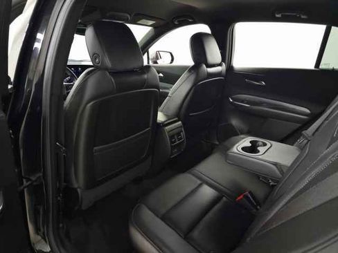 Certified 2025 Cadillac XT4 Premium Luxury image 32