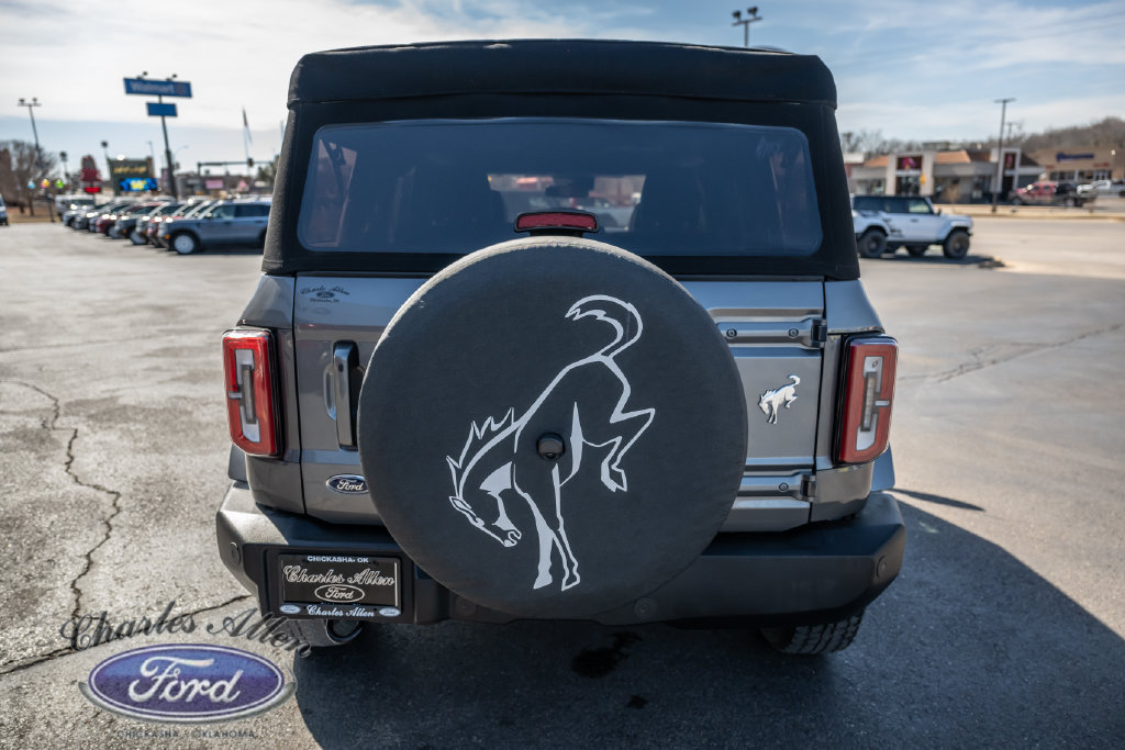 Used 2022 Ford Bronco Outer Banks AWD/4WD image 6