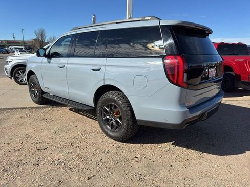 Used 2025 Ford Expedition Tremor AWD/4WD image 4