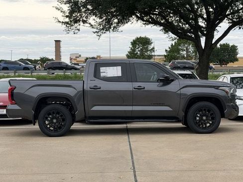 New 2026 Toyota Tundra Limited AWD/4WD image 3