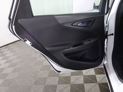 Used 2022 Chevrolet Malibu LT image 20