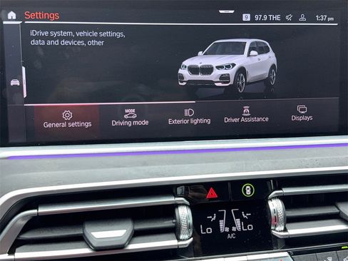 Used 2022 BMW X5 sDrive40i w/ Premium Package image 25