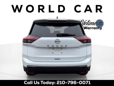 Certified 2025 Nissan Rogue S image 4